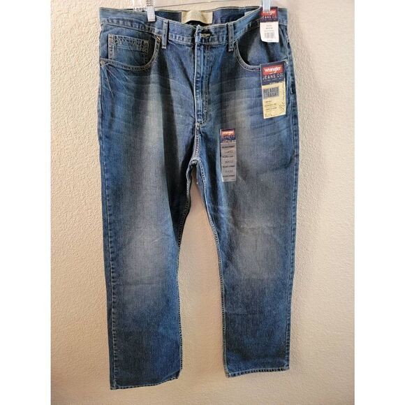 Wrangler Womens Jeans Premium Straight Leg Relaxed Fit Denim Blue Size 36/32 - Picture 1 of 3